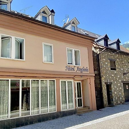 Hotel Anglada Vielha Bagian luar foto